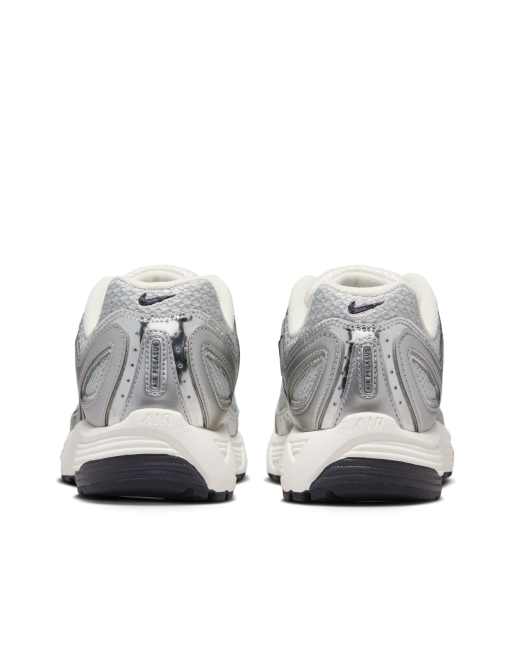 Nike Air Pegasus 2005 sneakers in gray and silver