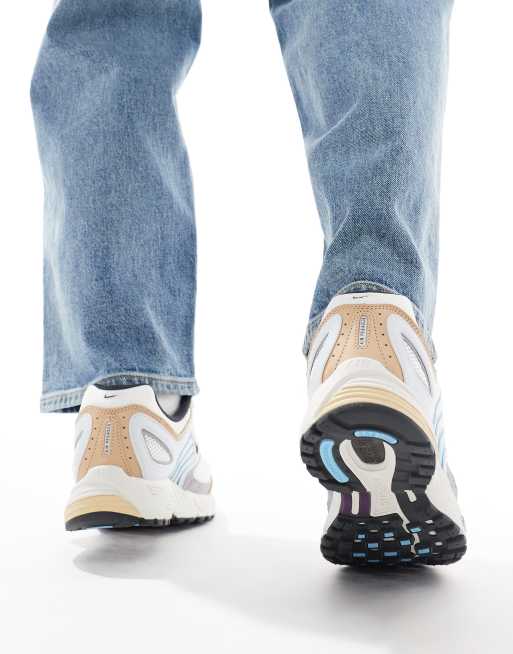 Nike Air Pegasus 2005 sneakers in white and blue, 3 of 5
