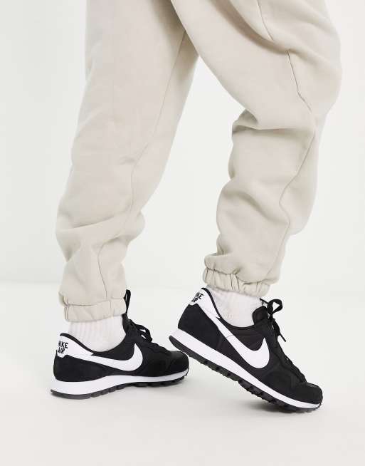 Nike Air 83 - in wit | ASOS