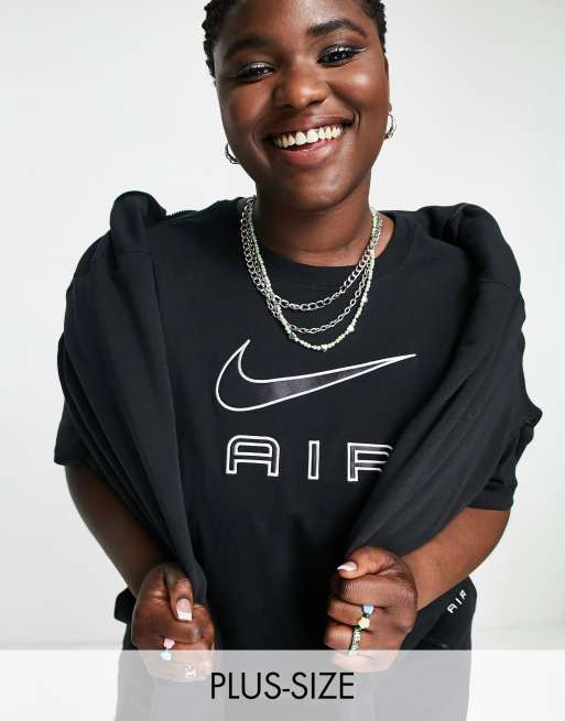 Nike Air Plus Oversized boyfriend Tshirt met logo in zwart ASOS