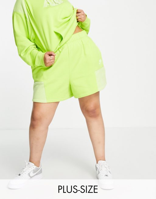 Nike Air Plus - Short taille haute - Vert vif