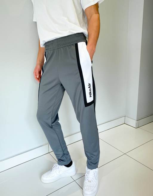 Polyknit joggers 2024