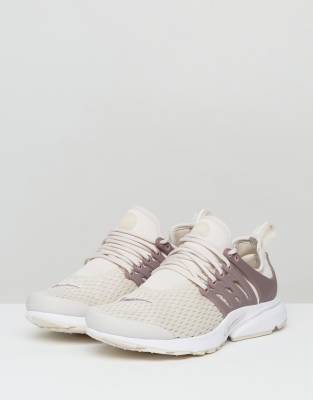 nike air presto essential trainer