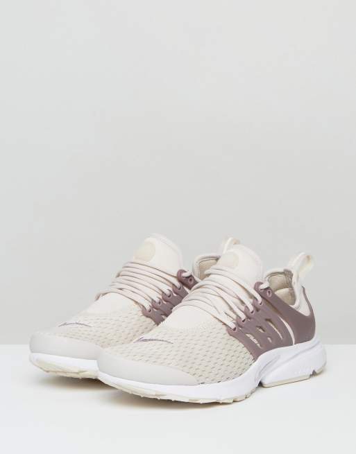 Nike Air Presto Essential Trainers In Cream