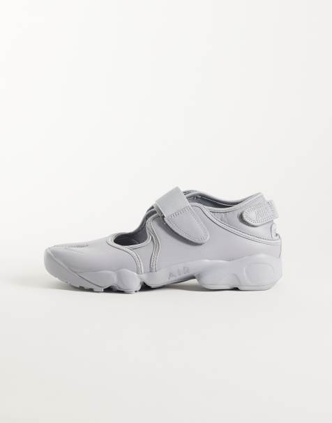 Nike Air Rift baskets en cuir gris - view 1