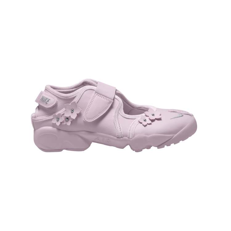 Nike Air Rift floral detail sneakers in pink | ASOS