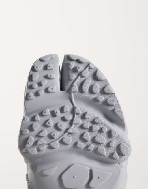 Nike Air Rift Sneaker aus grauem Leder, 4 von 5