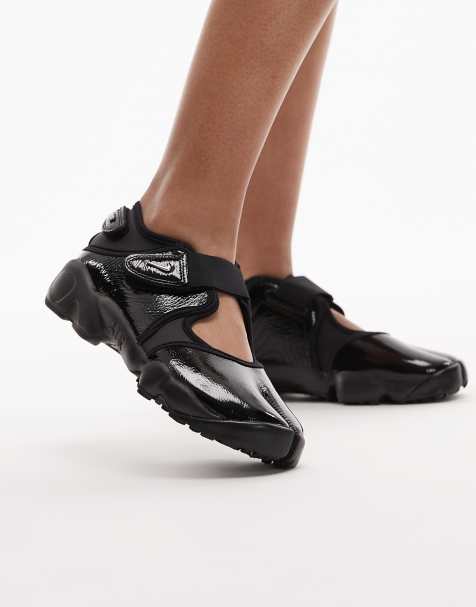 Nike – Air Rift – Sneaker aus Lackleder in Schwarz - view 1