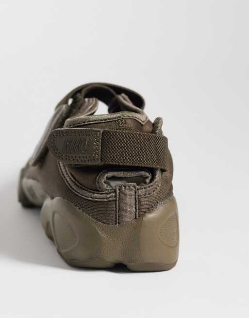 Nike – Air Rift – Sneaker in Braun , 2 von 5