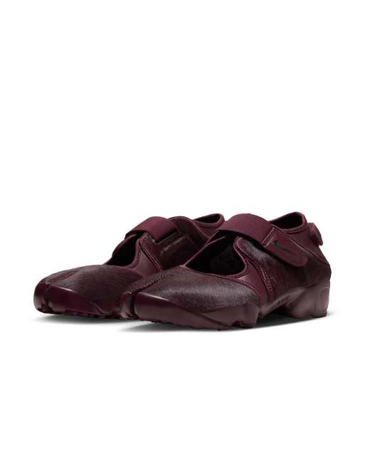 Nike Air Rift Sneaker in Burgunderrot aus Ponyhaar, 2 von 5