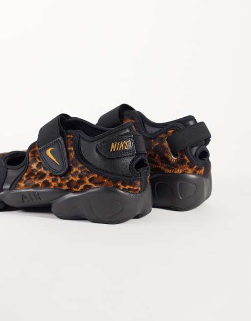 Nike Air Rift sneakers i leopardmönstrat ponnyhår, 2 av 5