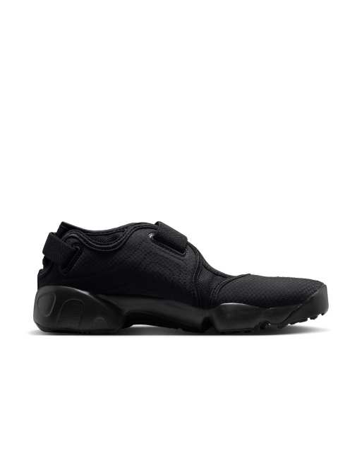 Nike Air Rift sneakers in black , 4 of 4