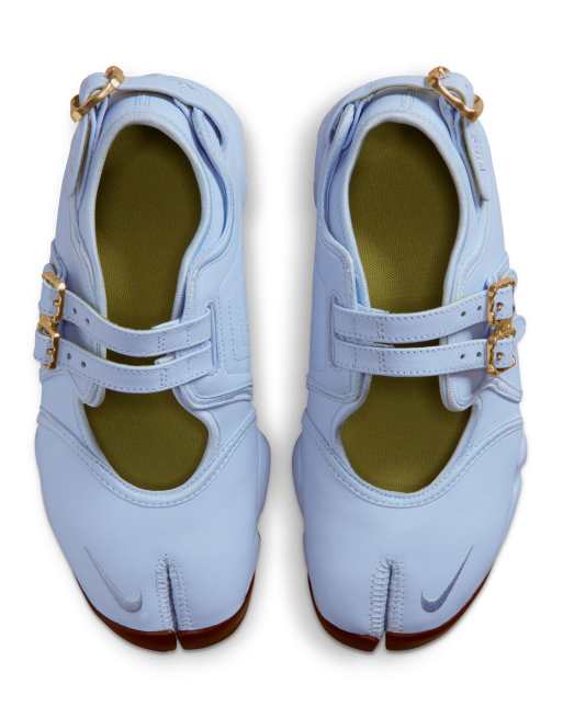 Nike Air Rift sneakers in light blue , 2 of 4