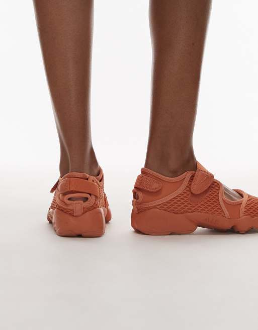 Nike Air Rift 7 (US) グレー/オレンジ Nike Air Rift Sneakers | Flight Club