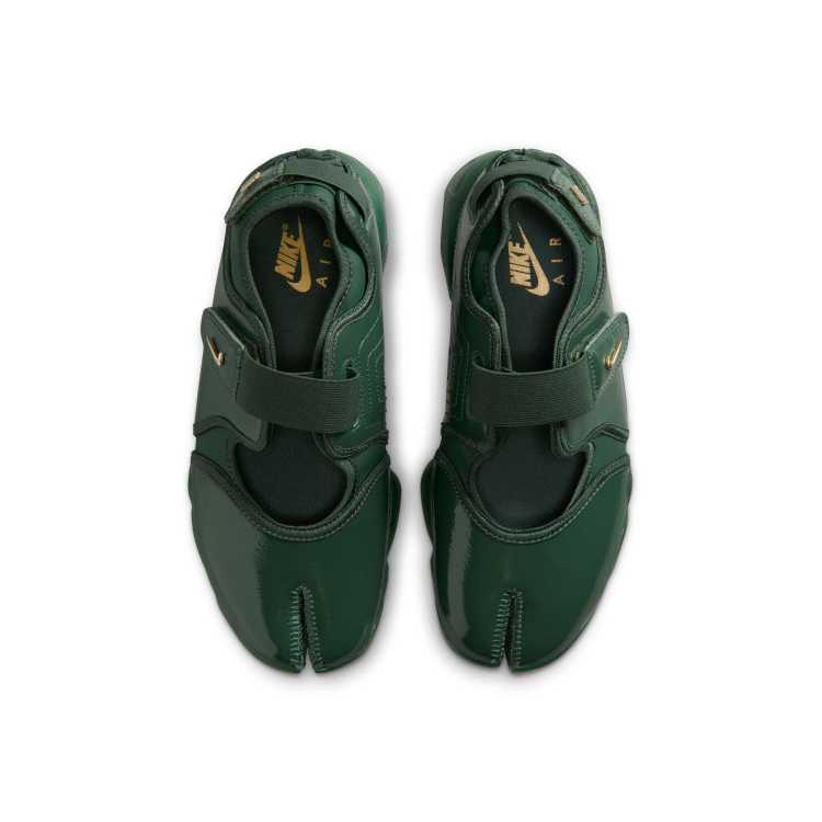 Nike Air Rift sneakers in patent green with gold detailing | ASOS
