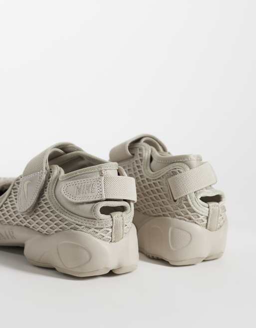 Nike Air Rift sneakers met veters in crème, 2 van 5