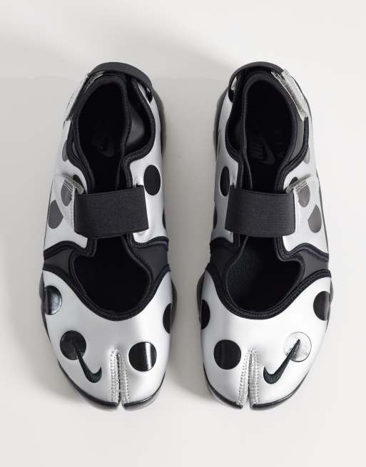Nike Air Rift trainers in black and silver polka dot, 2 of 5