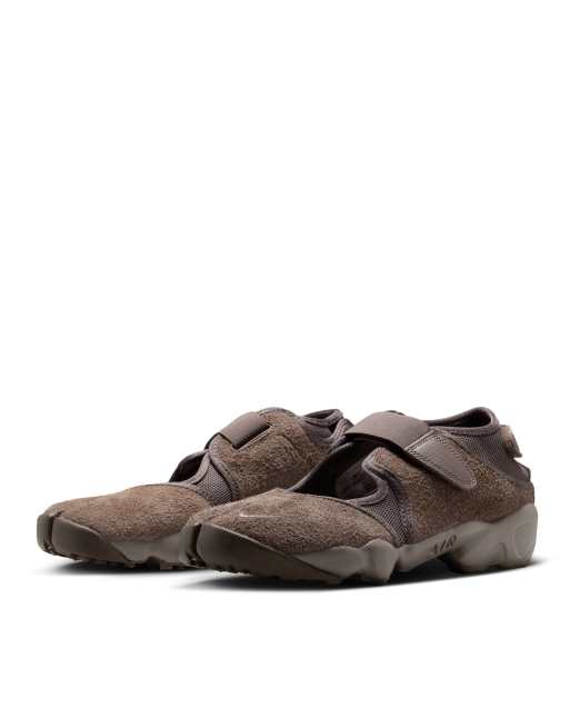 Nike Air Rift zapatillas de deporte de ante marrón, 2 de 5