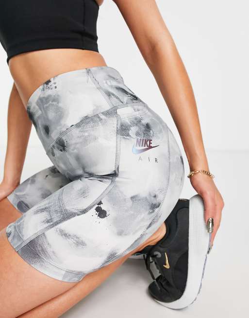 Nike - Air Running Dri-FIT Fast - Pantaloncini leggings neri, 4 di 4