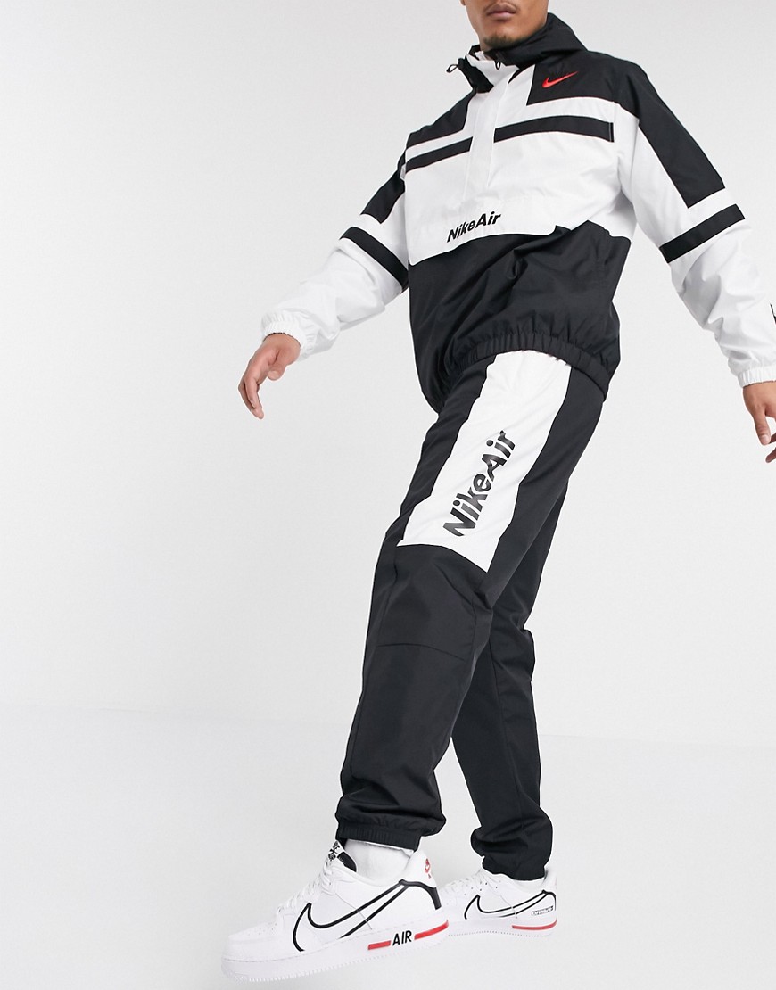Nike - Air - Sorte vævede joggingbukser med manchetter