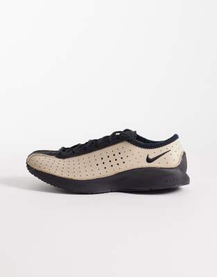 Nike Air Superfly sneakers in brown and black