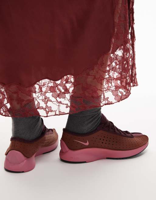Nike Air Superfly sneakers in brown and pink, 4 of 5