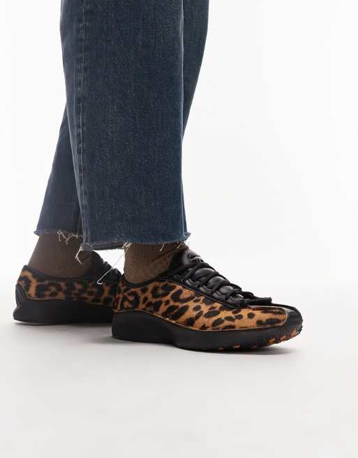 Nike Air Superfly trainers in leopard print, 2 of 5
