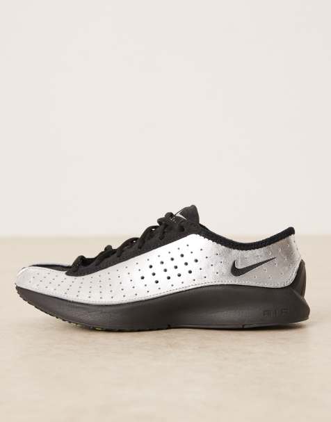 Nike Air Superfly unisex trainers in black and silver - view 1