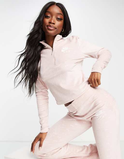 Nike - Air - Top a maniche lunghe in velour rosa oxford con logo Nike ripetuto