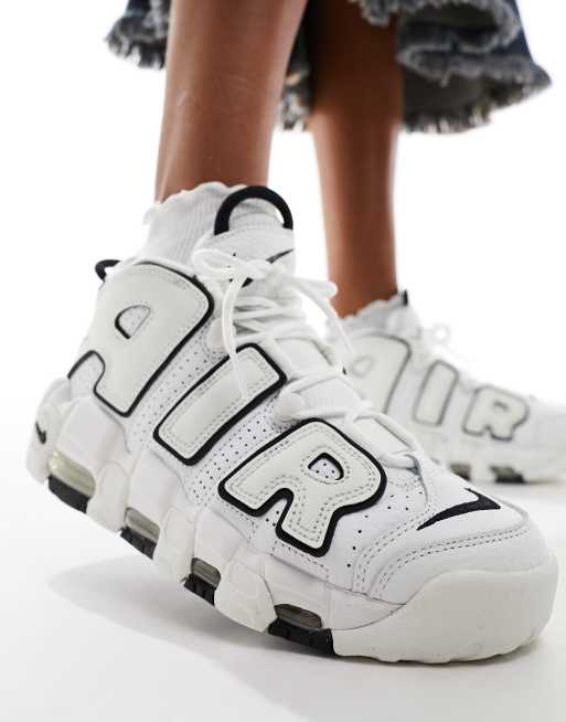 Nike air more store uptempo bianche e nere