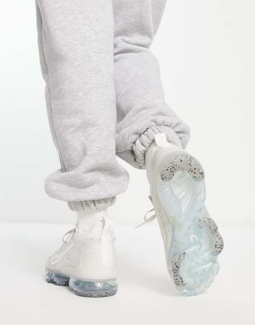 Stylish Ways to Wear Nike Air VaporMax Sneakers