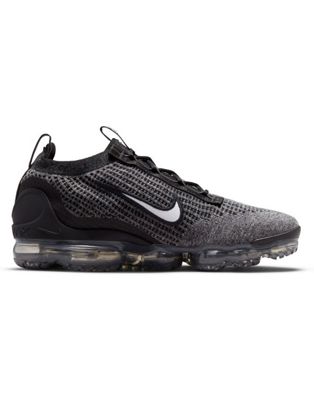 Nike Air VaporMax 2021 flyknit trainers in black and grey
