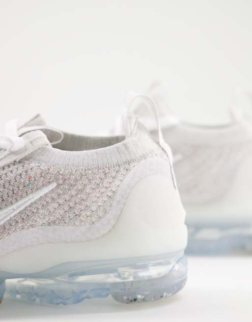 Vapormax flyknit 2 hot sale off white