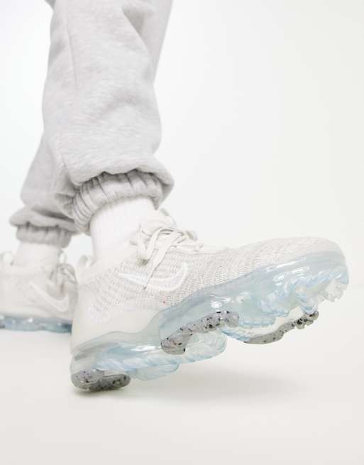 Vapormax bianche 2025 e grigie