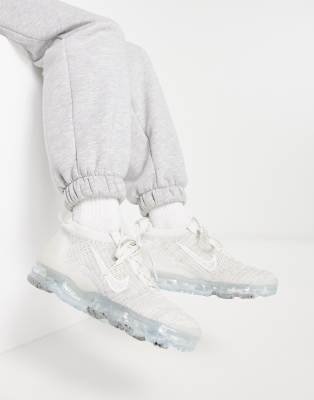 vapormax next