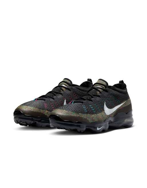 Vapormax blanche et discount noir