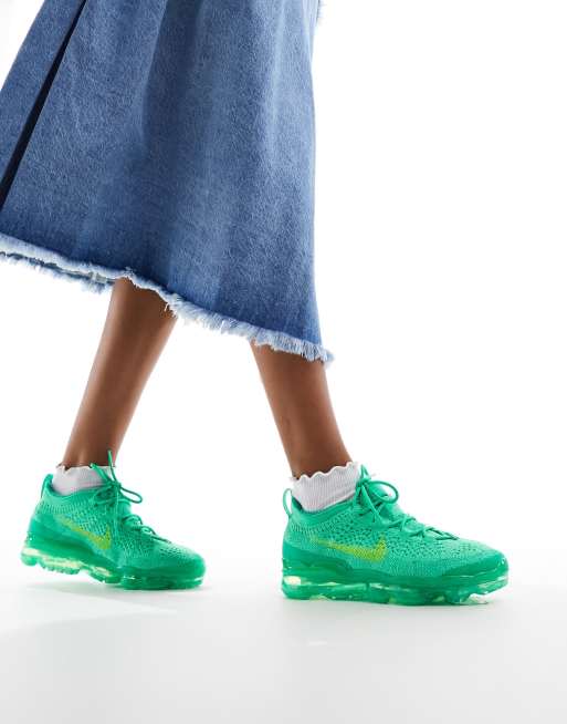 Vapormax best sale women green