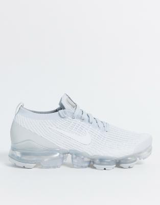 white vapormax cheap