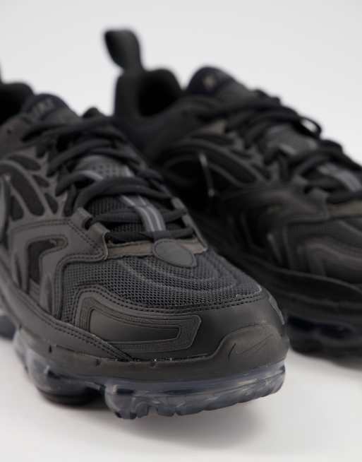 Vapormax triple shop black asos