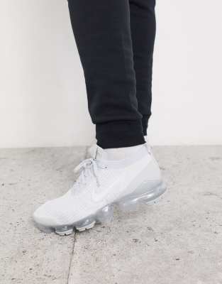 Vapormax flyknit shop 3 blanche