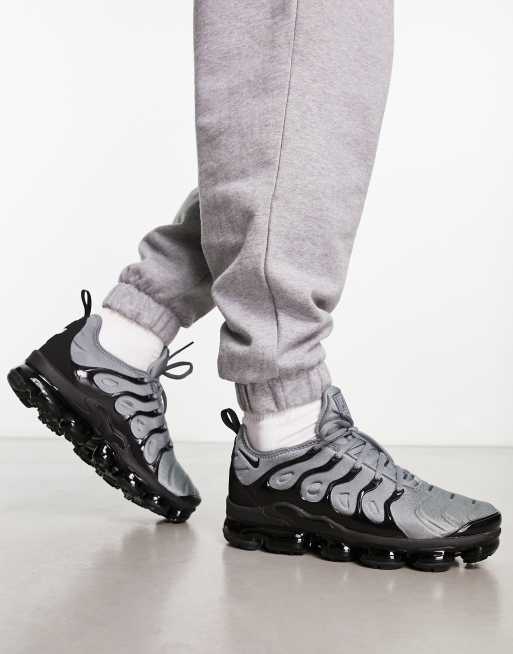 Vapormax plus noir et hotsell blanche femme