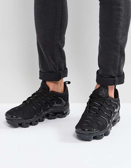 Nike - Air Vapormax Plus - Baskets - Noir 924453-003 Nike - Air Vapormax Plus - Baskets - Noir 924453-003