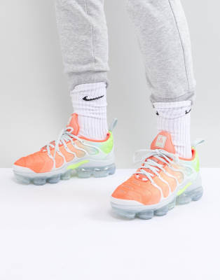 vapormax plus grey and orange