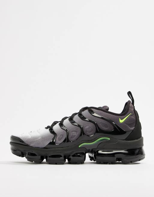 Nike vapormax best sale plus asos