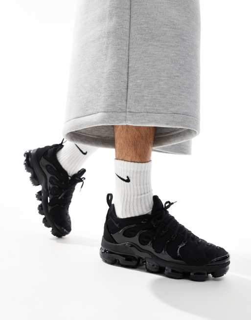 Nike Air Vapormax Plus trainers in black , 5 of 5