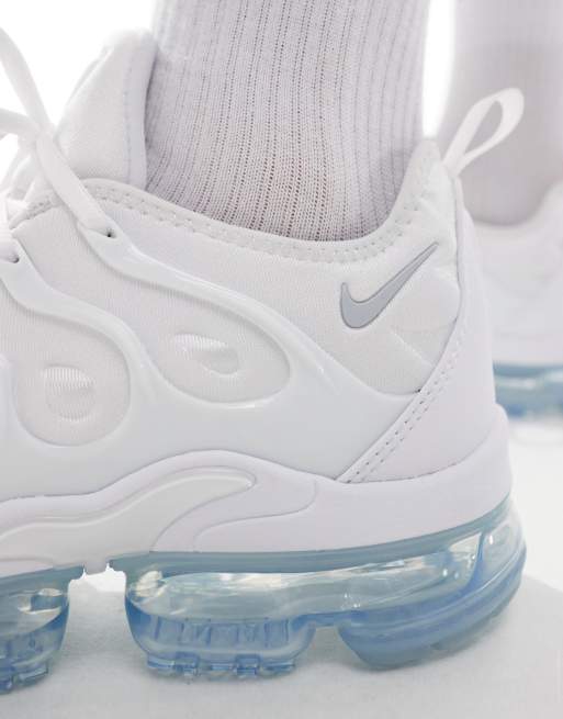 Nike air vapormax plus asos best sale