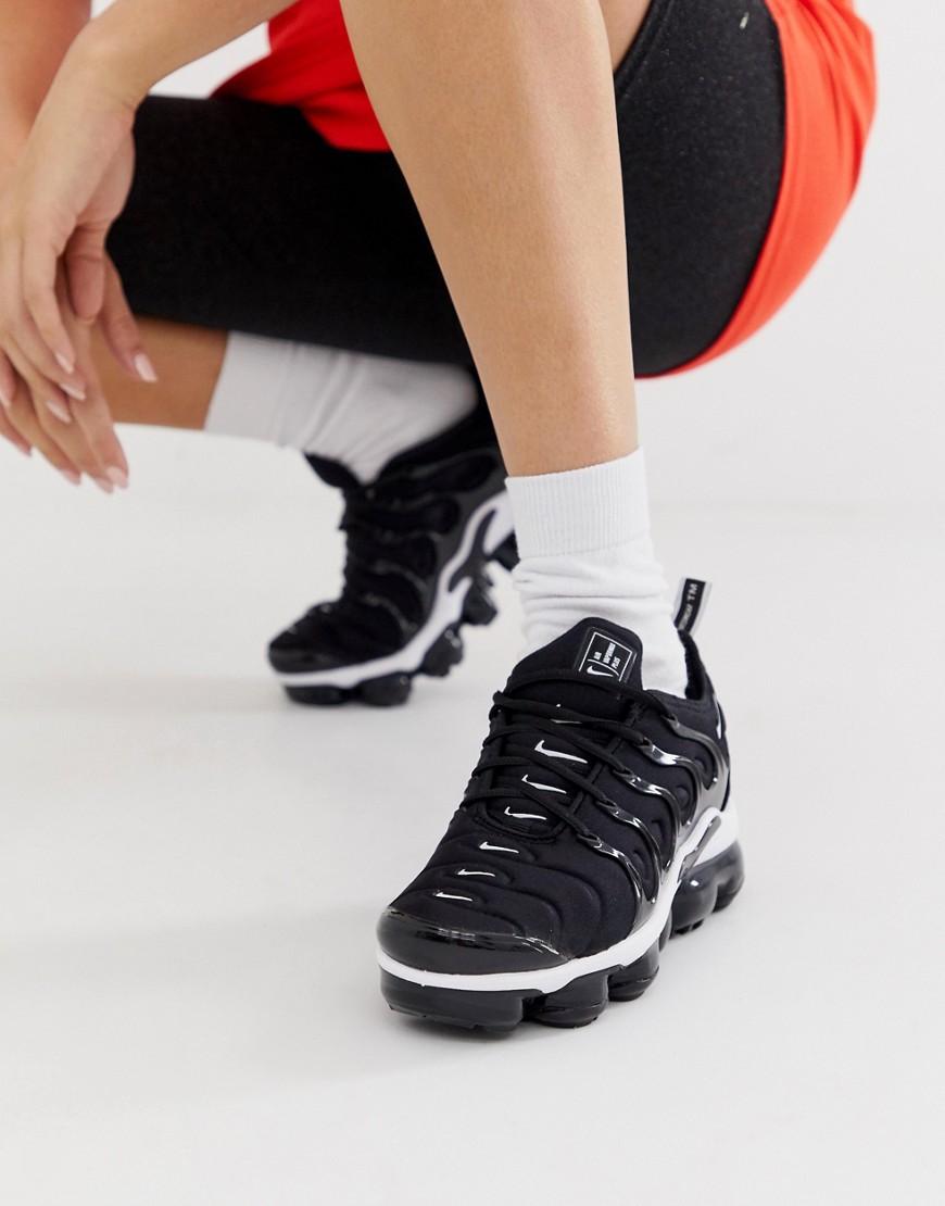 Nike - Air Vapormax Plus - Zwarte sneakers