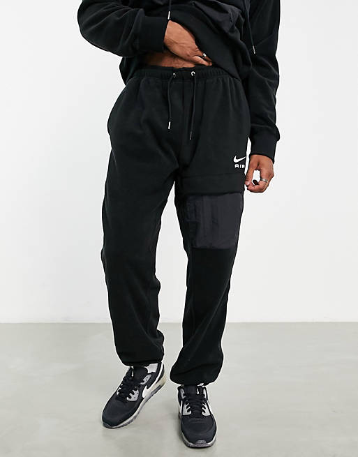Nike Air winter jogger in black