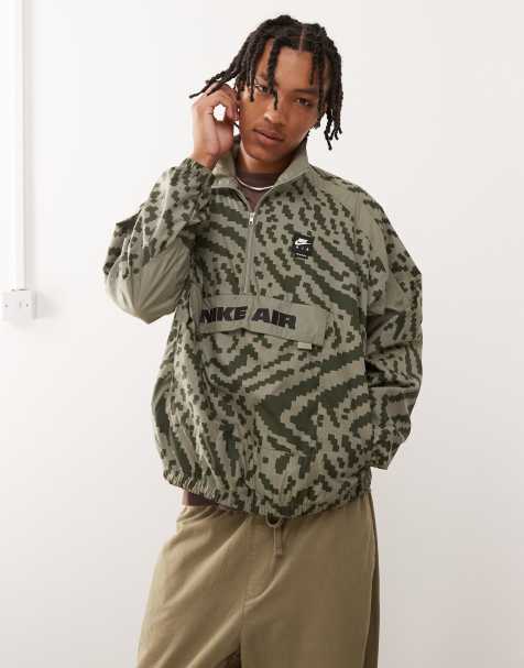 Nike Air woven half zip jacket in green - view 1