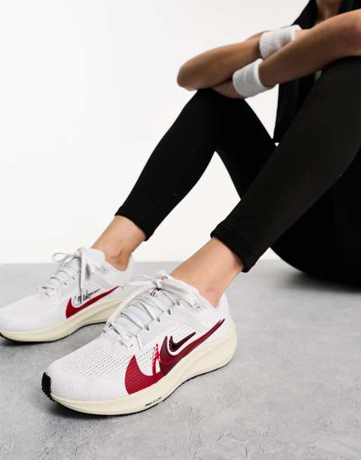 Nike Air Zoom Pegasus 40 sneakers in white | ASOS